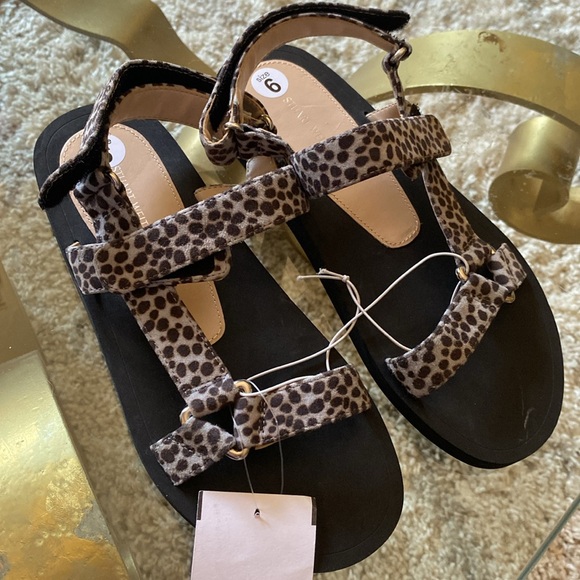 Stuart Weitzman sandals - Picture 11 of 17